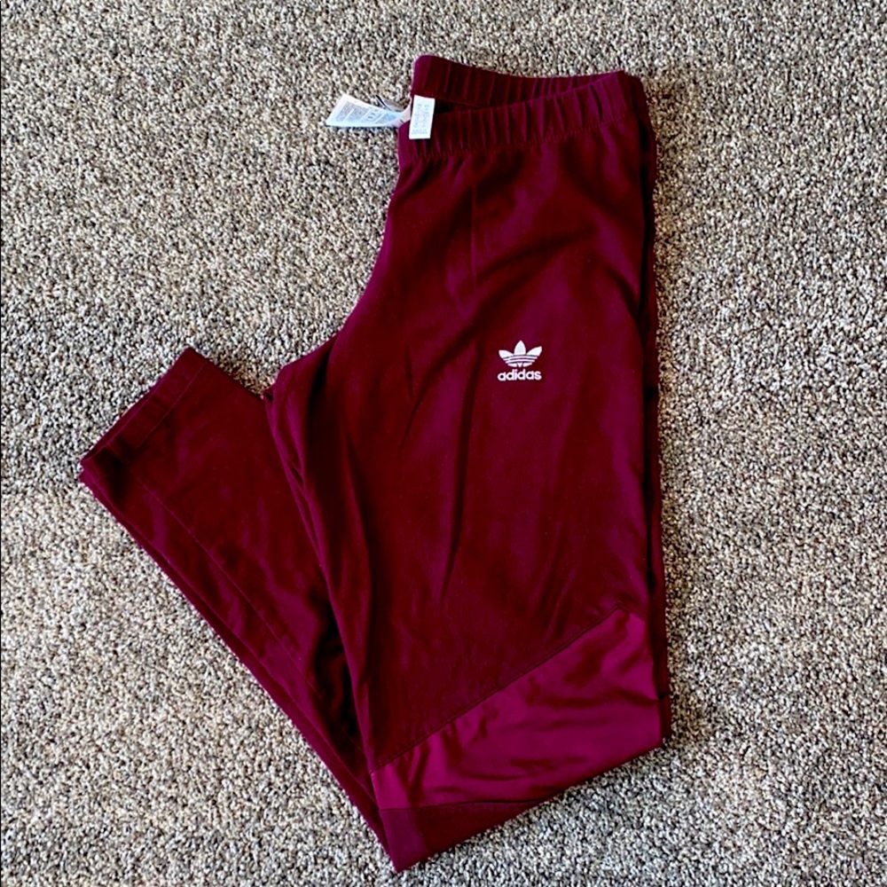Adidas Leggings ⭐️